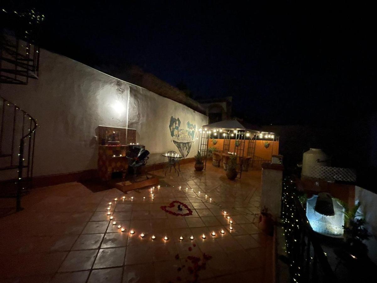 La Casa Del Abuelo Hostel San Miguel de Allende Exterior photo