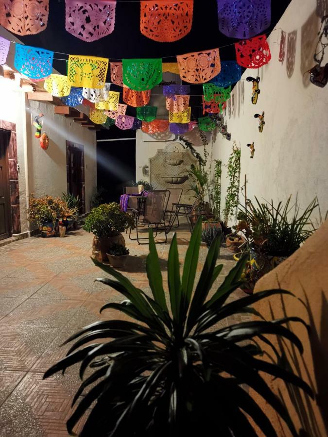 La Casa Del Abuelo Hostel San Miguel de Allende Exterior photo