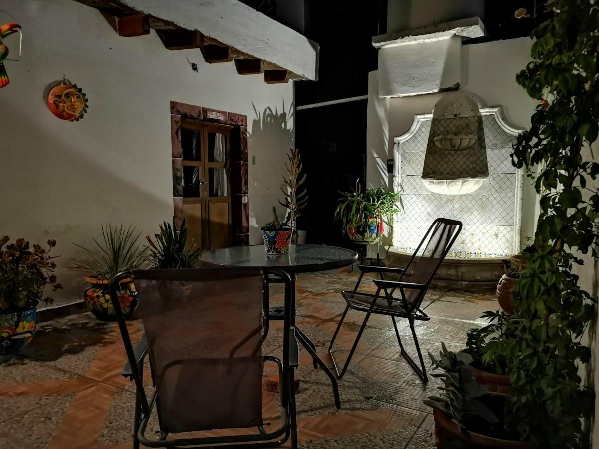 La Casa Del Abuelo Hostel San Miguel de Allende Exterior photo